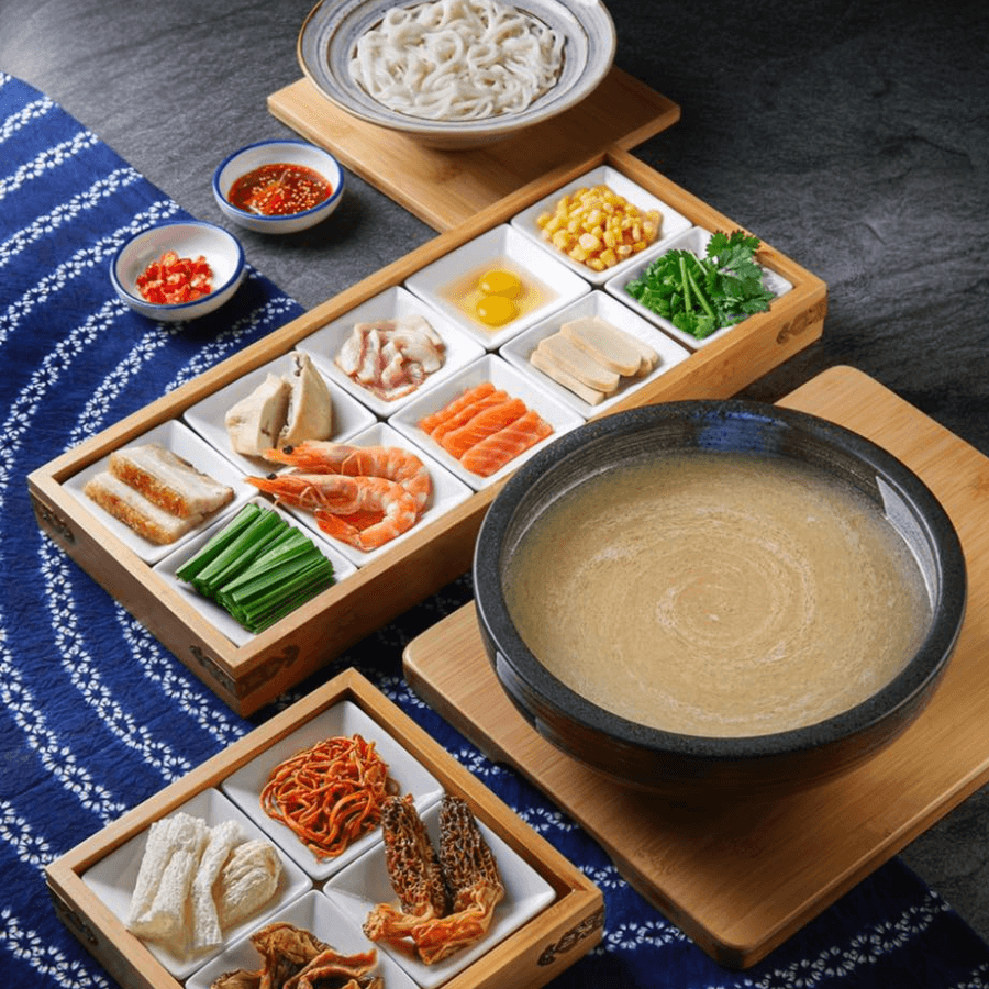 Miss Tang's Rice Noodle 唐大小姐小锅米线
