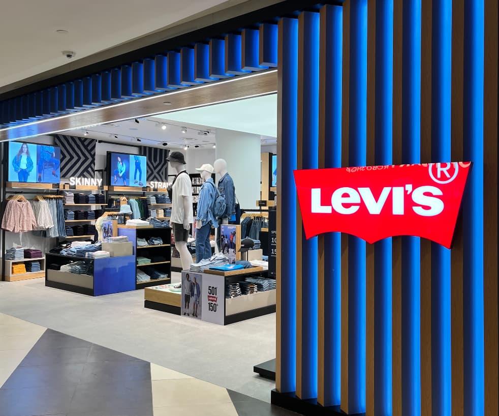 Levi's